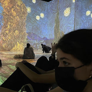 Meet your Posher, Olivia